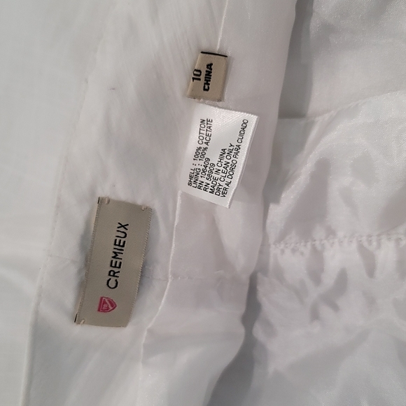 🌼cremieux scallop hem shorts - Picture 2 of 3